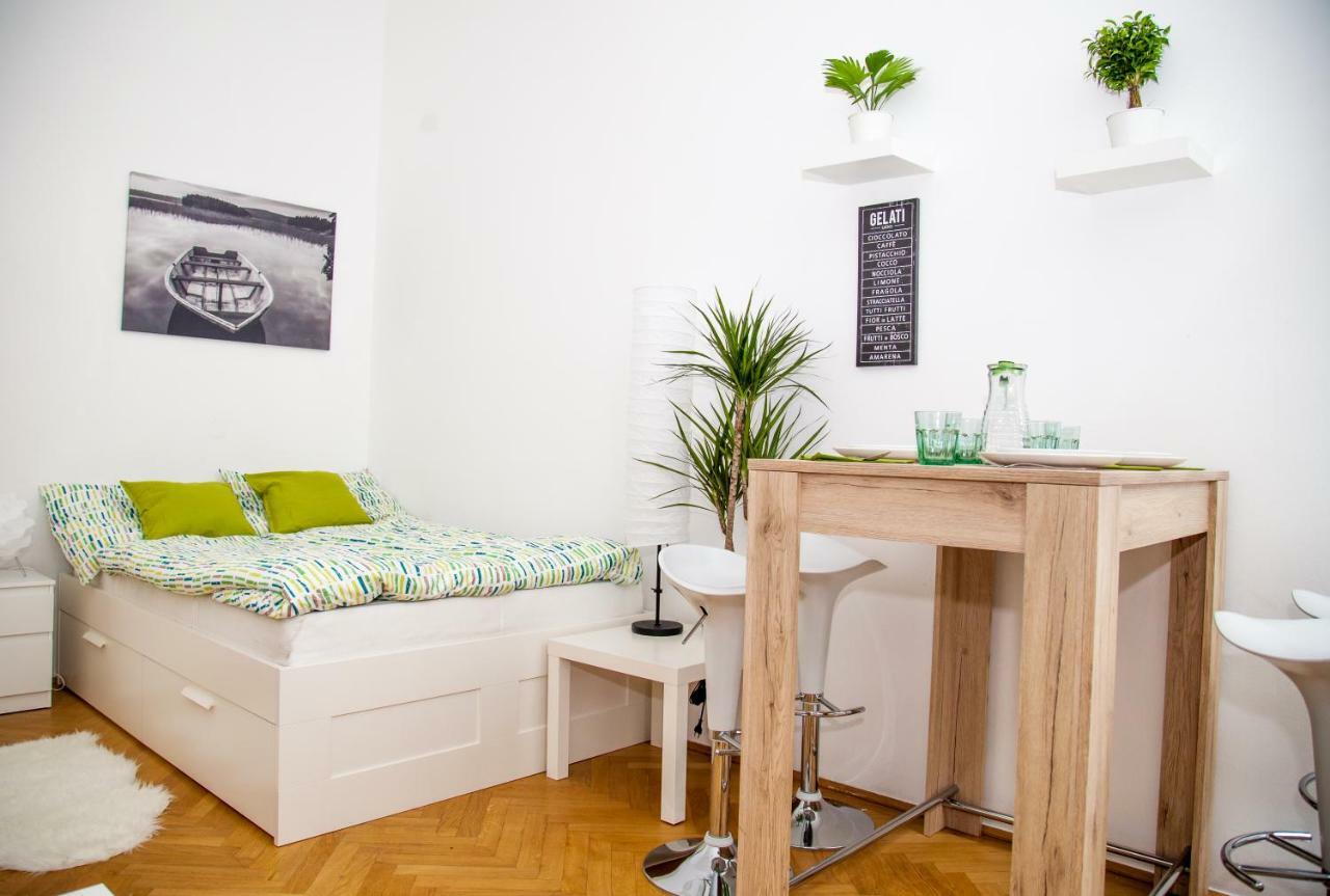 Vienna Lights Apartments - Karmarschgasse Ngoại thất bức ảnh